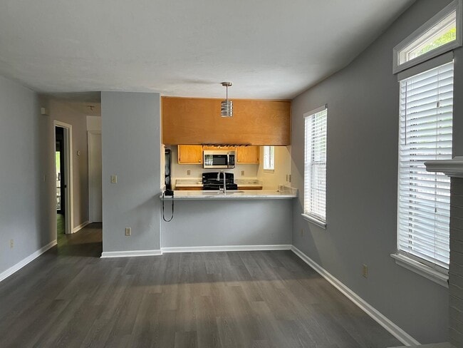 Building Photo - 3561 Sedona Loop
