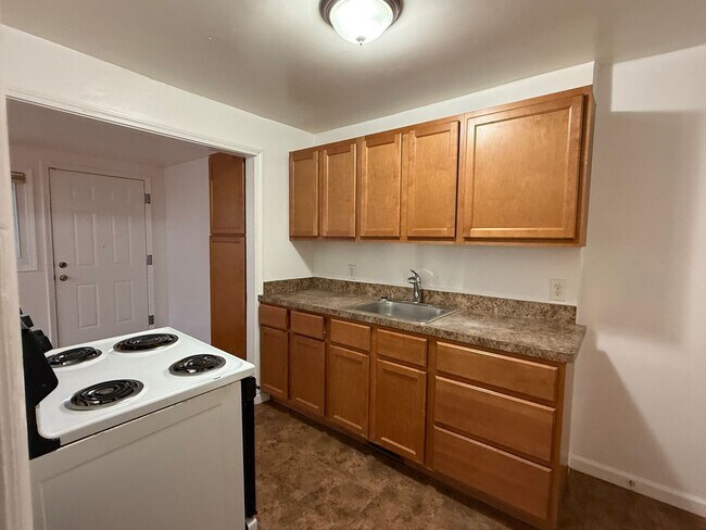 Foto del edificio - 1483 E 250th St