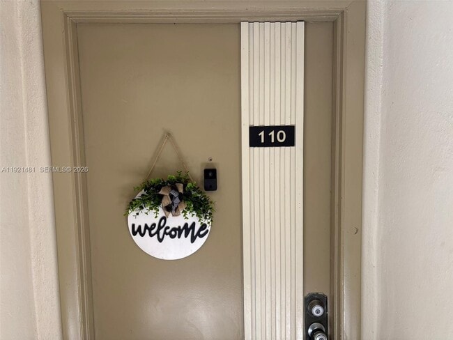 Foto del edificio - 8035 SW 107th Ave