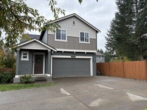 Building Photo - 325 Watercress St