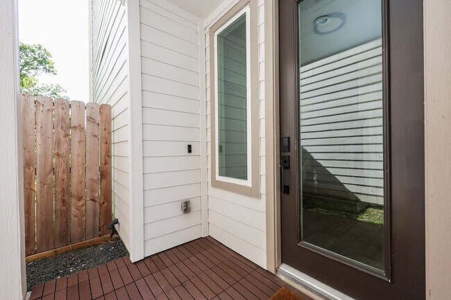 Building Photo - 4508 Trevor Pk Ln