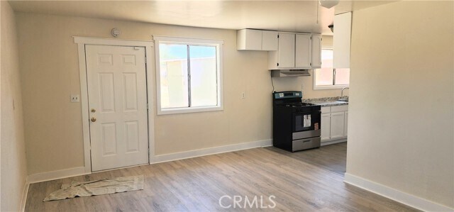 Building Photo - 6963 Tamarisk Ave