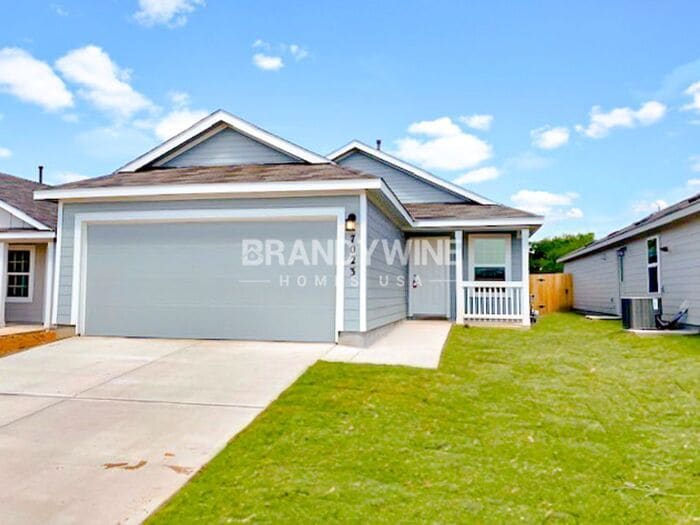 Foto principal - 3 BEDROOM - RUNDLE