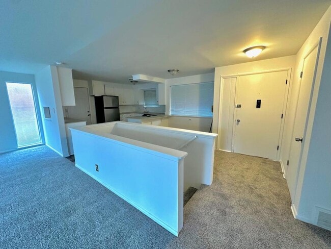 Foto del edificio - 1611 N 175th St