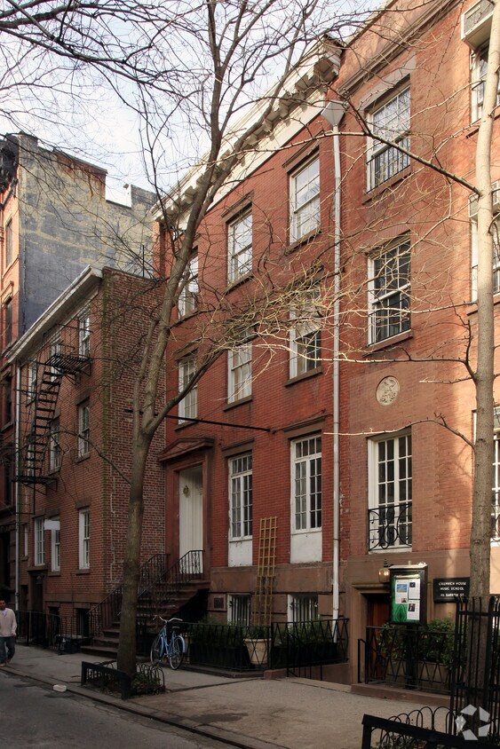 Building Photo - Ithaka Tavern