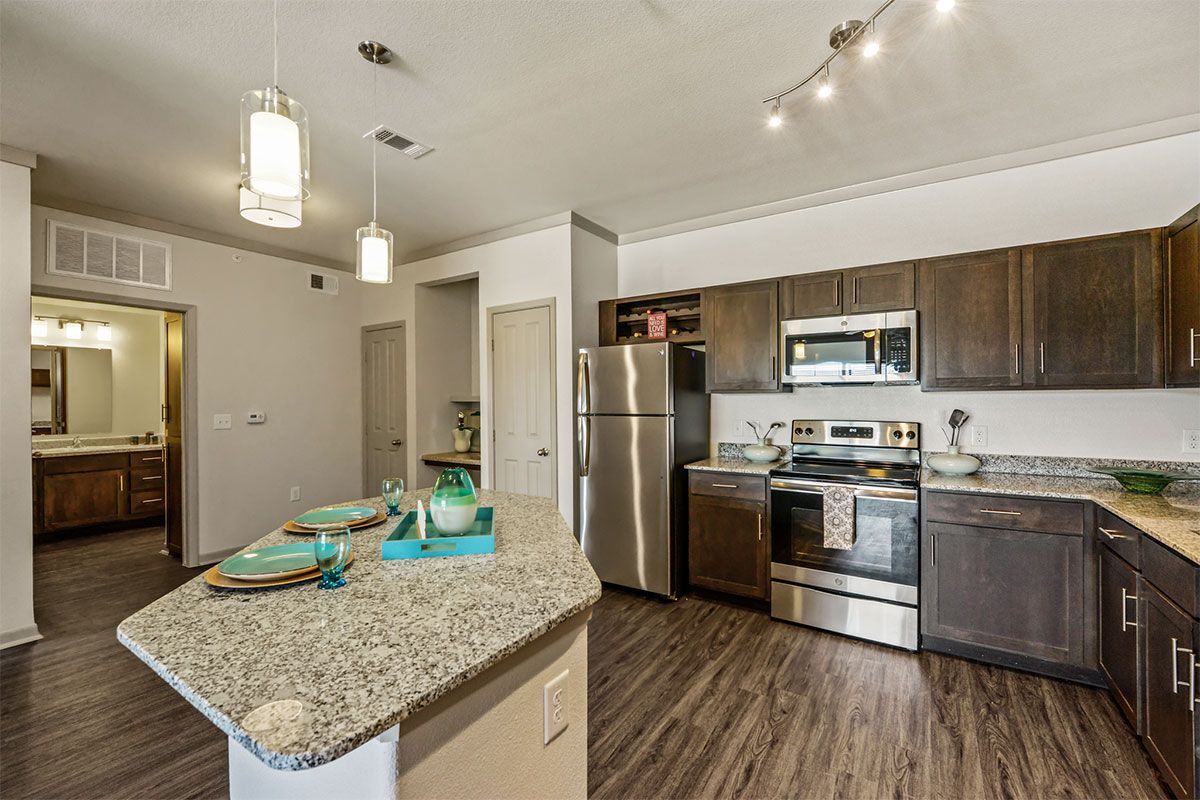 Champions Gate Apartments 12639 S Hausman Rd San Antonio TX 