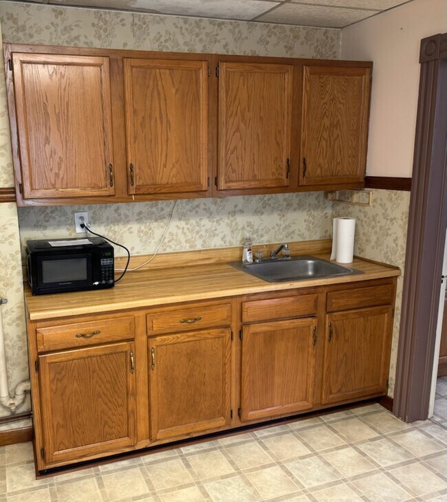 Foto del edificio - 320 N Hyde Park Ave