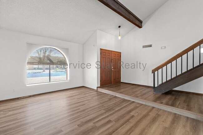Foto del edificio - 6142 W Sierra St