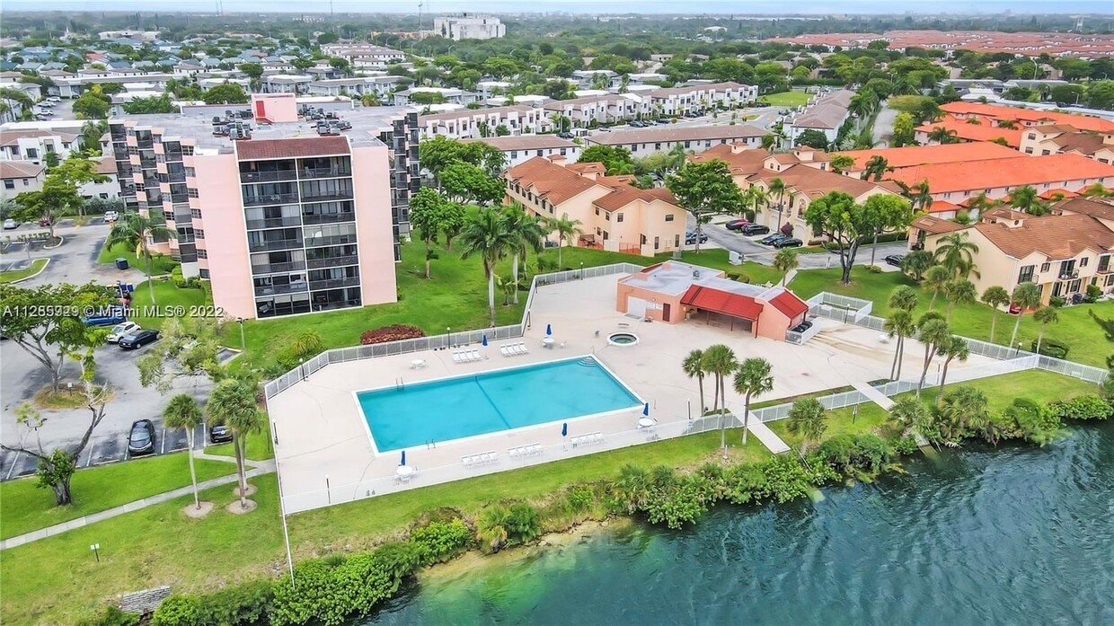 Primary Photo - 20840 San Simeon Way