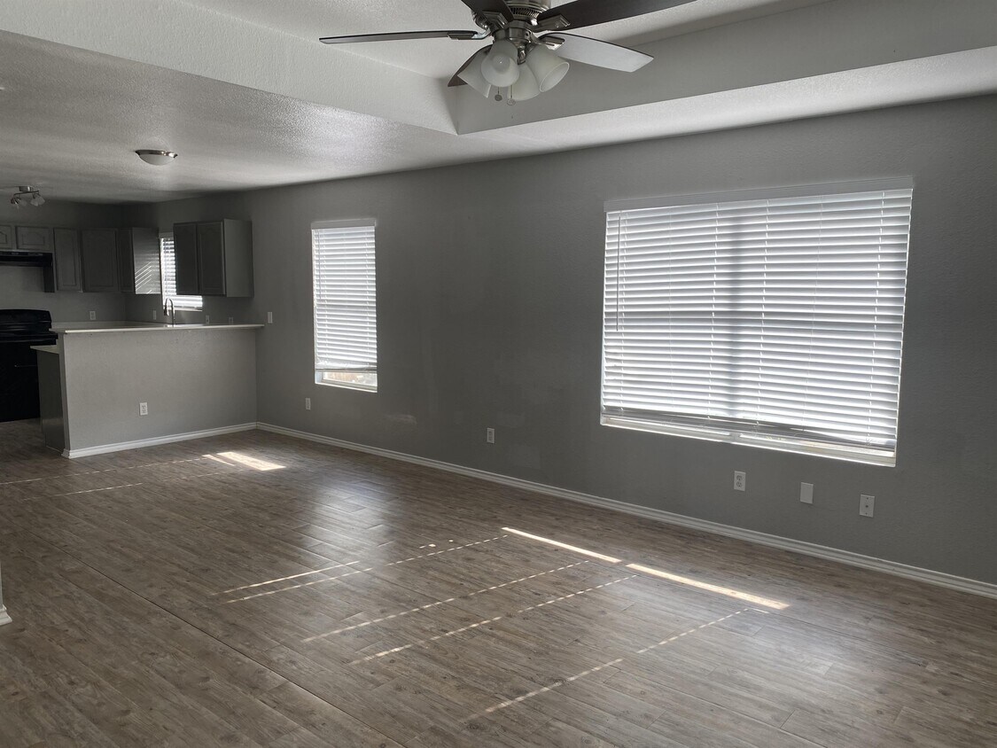 1707 Dawson St Unit 2201, San Antonio, TX 78202 Room for Rent in San