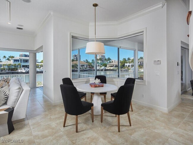 Foto del edificio - 4419 Crayton Rd