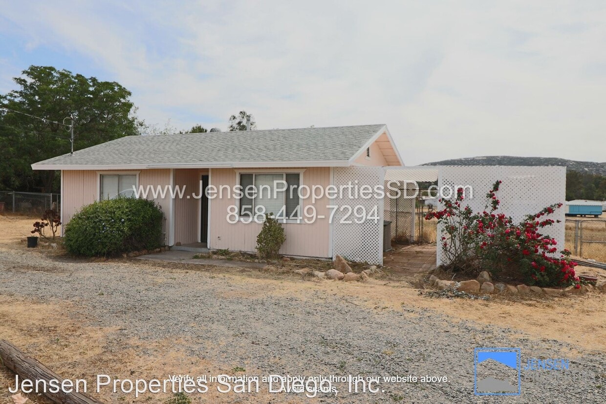 1523 Elm St, Ramona, CA 92065 House Rental in Ramona, CA