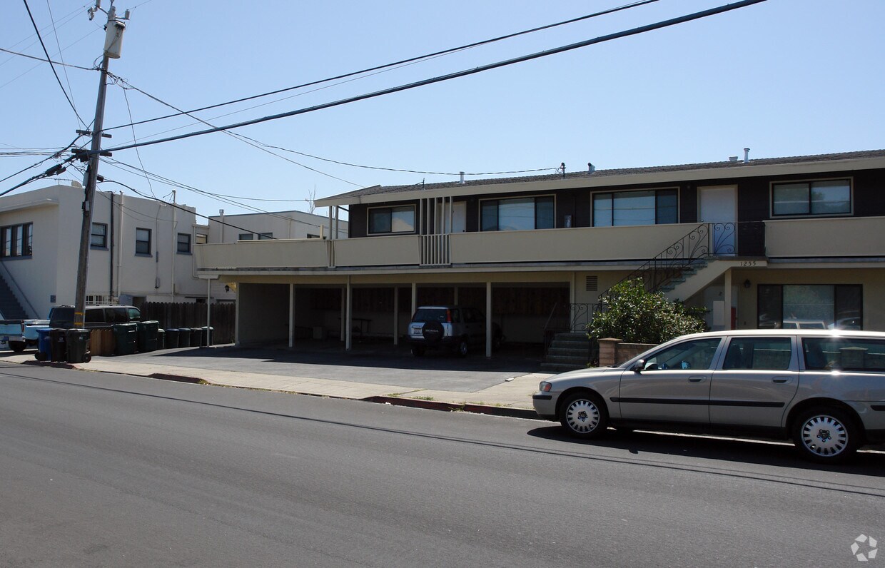 Foto del edificio - 1255 Arroyo Ave