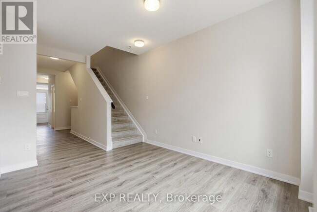 Building Photo - 32 Pumice Pl