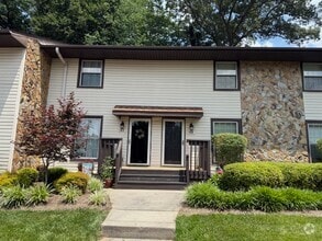 Building Photo - 168 Turnwood Ln