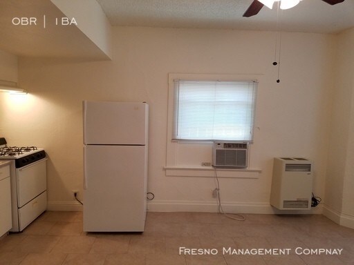 Foto del edificio - Studio Apartment Near Tower DIstrict!