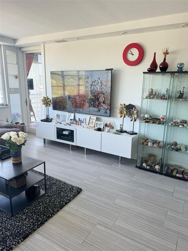 Foto del edificio - 2771 Taft St
