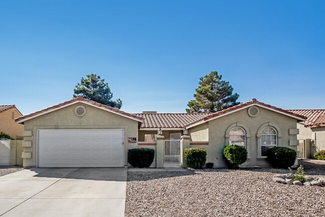 Building Photo - 7125 W Tropical Island Cir