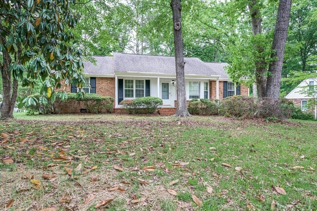 Building Photo - Charming 3BR Home with Hardwood Floors, Fireplace & Bright Living Spaces in Midlothian