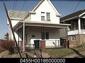 Building Photo - 501 Mercer St