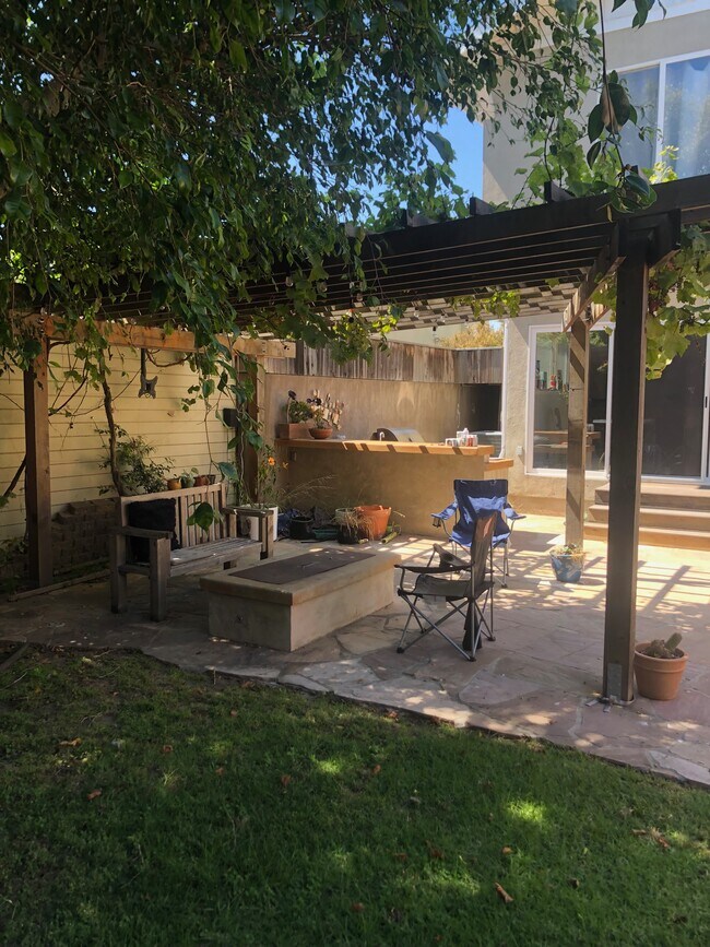 Foto del edificio - 6500 W 84th St