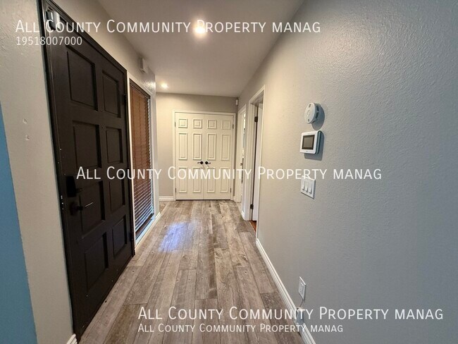 Building Photo - 42566 Escolacata Dr