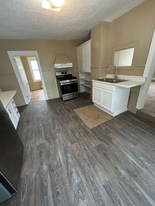 Building Photo - 1 Bedroom Available in Mount Morris – Available August 15th, 2026