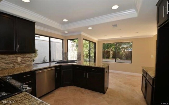 Building Photo - 4 br, 3 bath House - 5 Mountain Ash