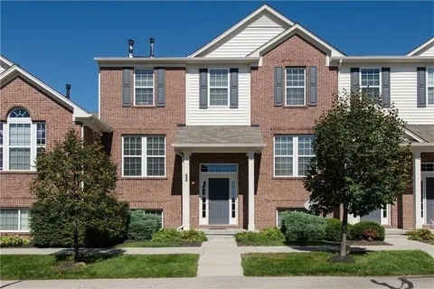 Building Photo - 13833 Willesden Cir