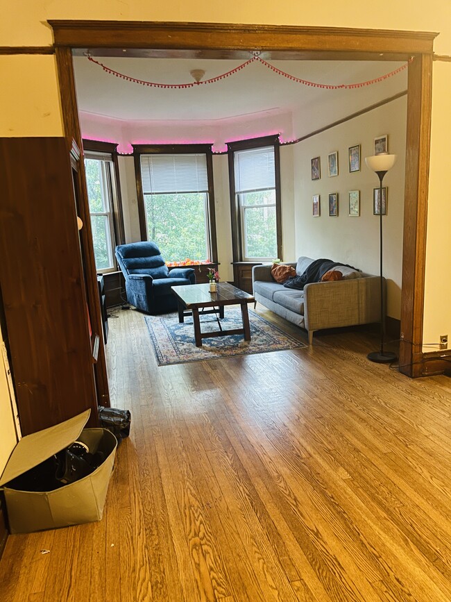 connected living/dining room - 3730 N Magnolia Ave