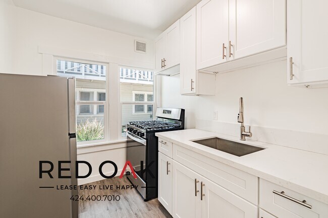 Foto del edificio - 1559 N Hill Ave