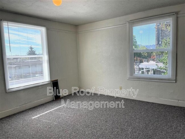 Photo - 2005-2007 Southeast Salmon Street - B Apartment