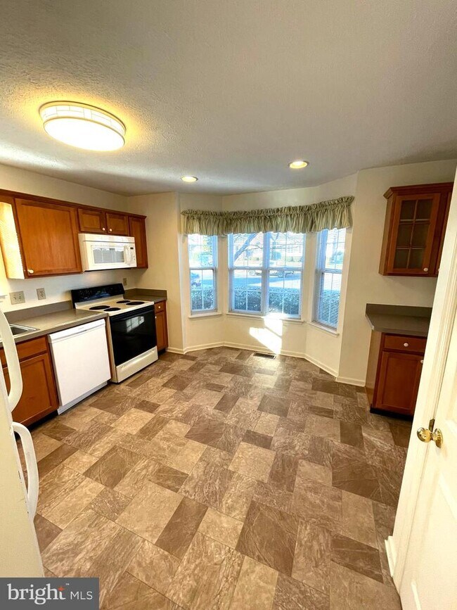 2086 Cidermill Ln, Winchester, VA 22601 Townhome Rentals in