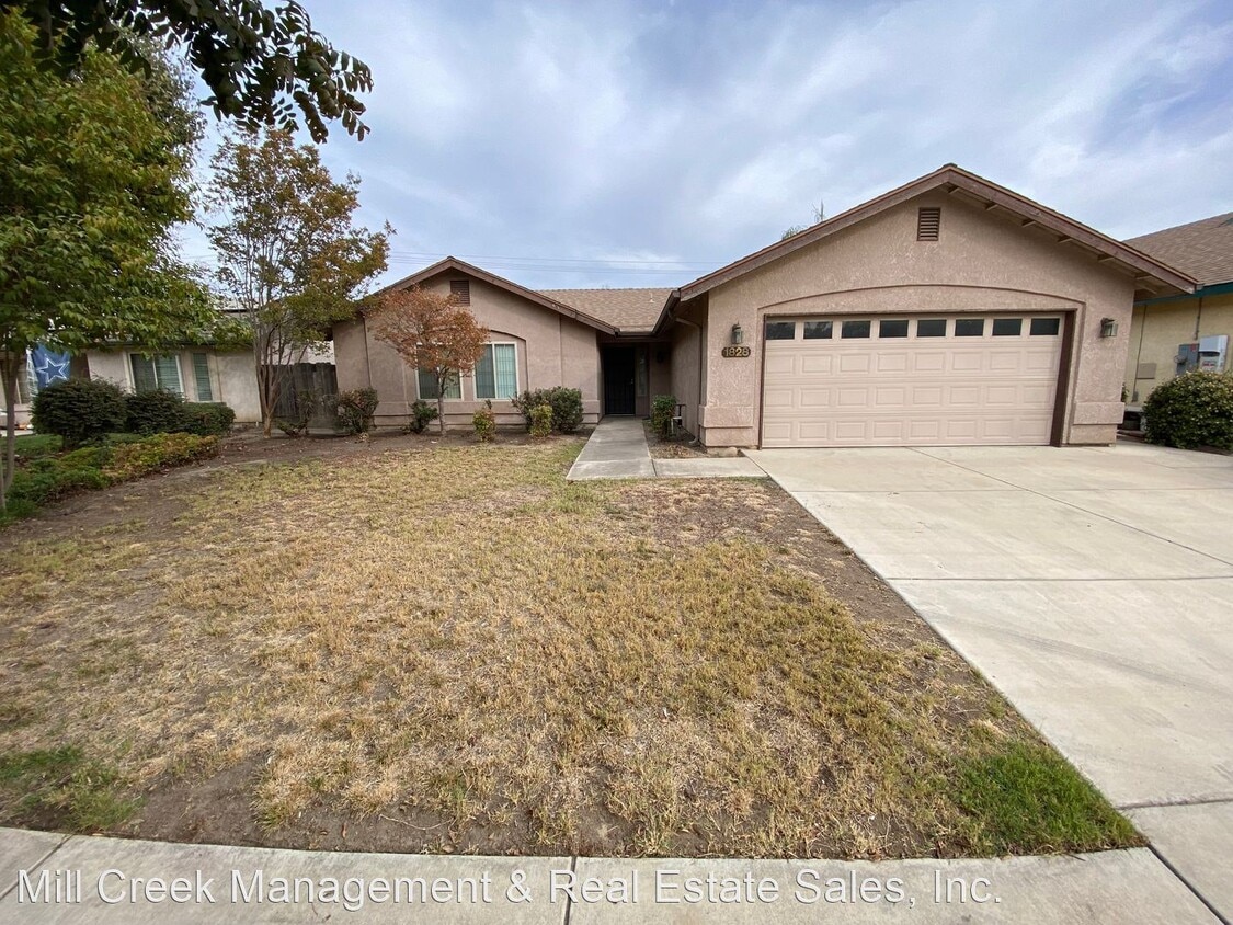 1828 N Cotta Ct, Visalia, CA 93292 House Rental in Visalia, CA