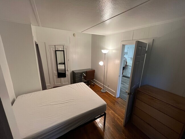 Foto del edificio - 310 -312 Pleasant Street