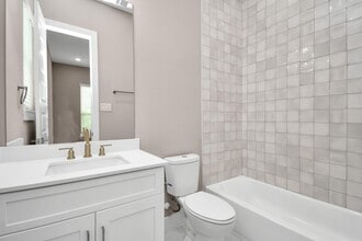 Building Photo - 305 Chobani Ln