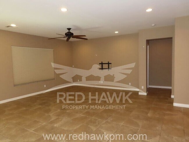 Building Photo - 4190 S Santa Rita Way