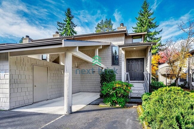 2 Bed and 1.5 Bath Stunning Townhome is Available for Rent! - 2 Bed and 1.5 Bath Stunning Townhome is Available for Rent!