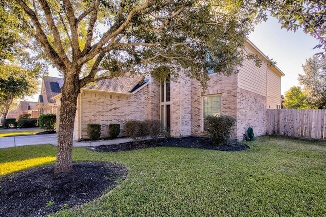 Building Photo - 4531 Long Creek Dr