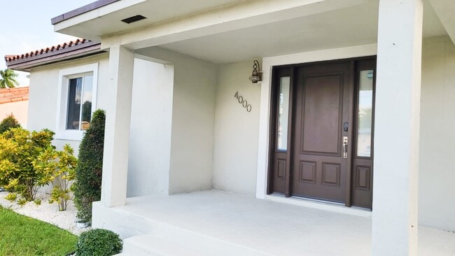 Foto del edificio - 4000 NW 4th Terrace