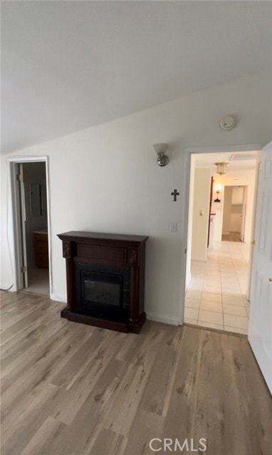 Foto del edificio - 27140 Whitestone Rd