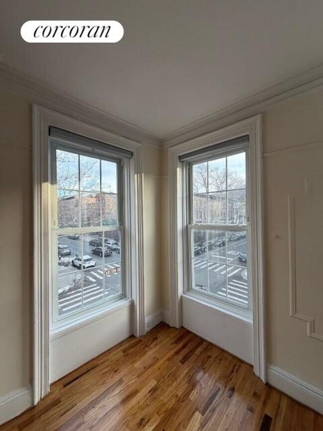 Foto del edificio - 135 St Marks Ave