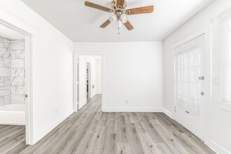 Building Photo - 525 Chestnut Ave