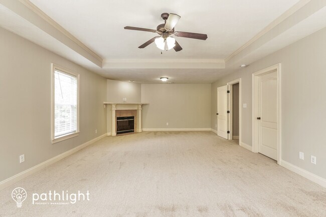 Building Photo - 413 Keesaw Glen