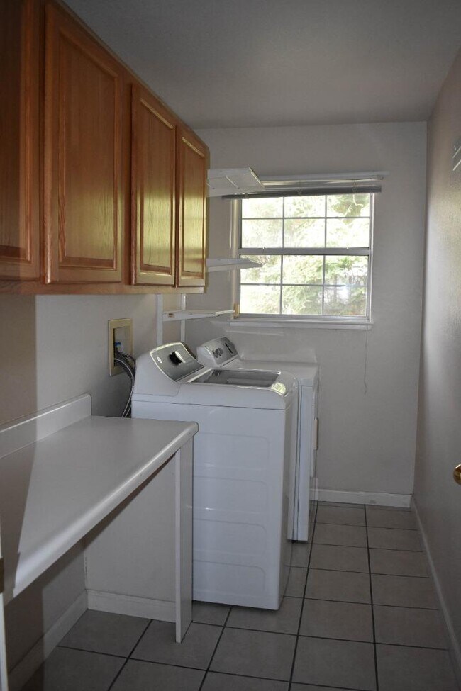 Foto del edificio - 4173 El Camino Real