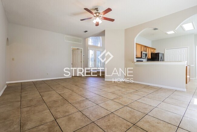 Charming 4 bedroom home in Tampa! photo'