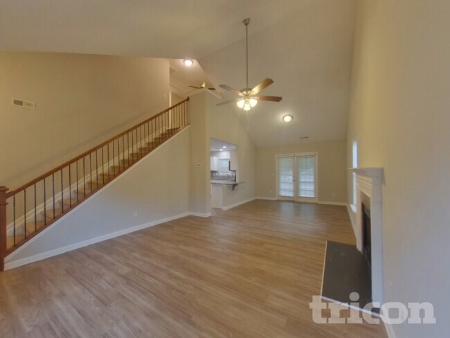 Foto del edificio - 474 Brighton Woods Dr