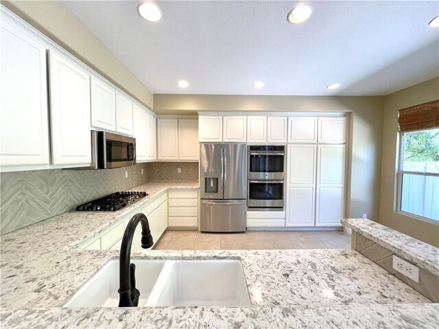 Foto del edificio - 32 Bogey Ln