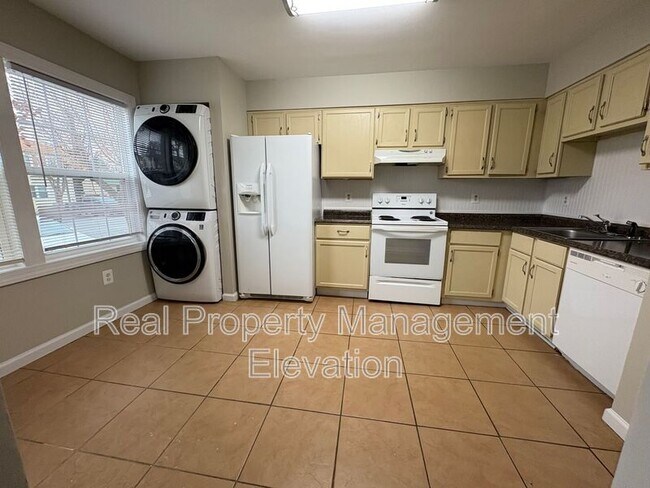 Foto del edificio - 213 Kimberly Way