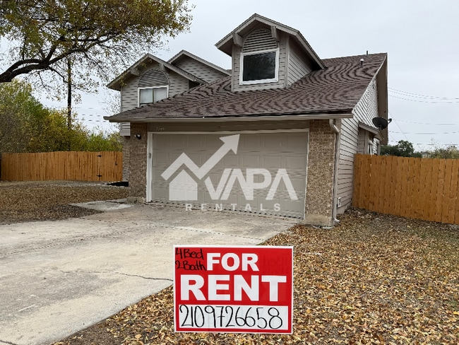 Foto del edificio - 7102 Grassy Trail